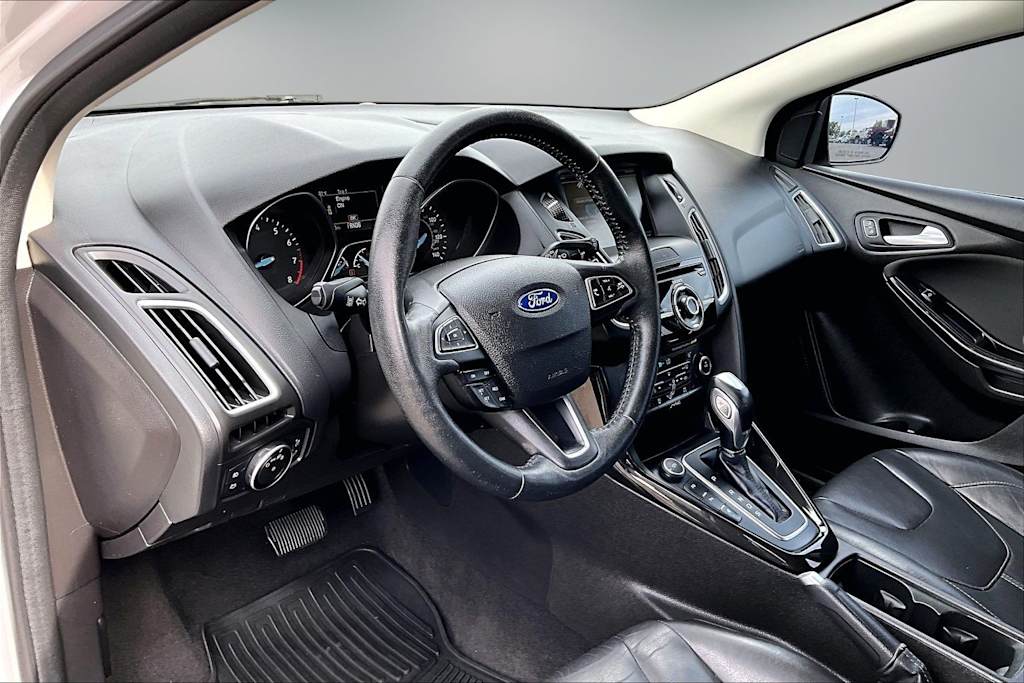 Thumbnail: 2015 Ford Focus - 2