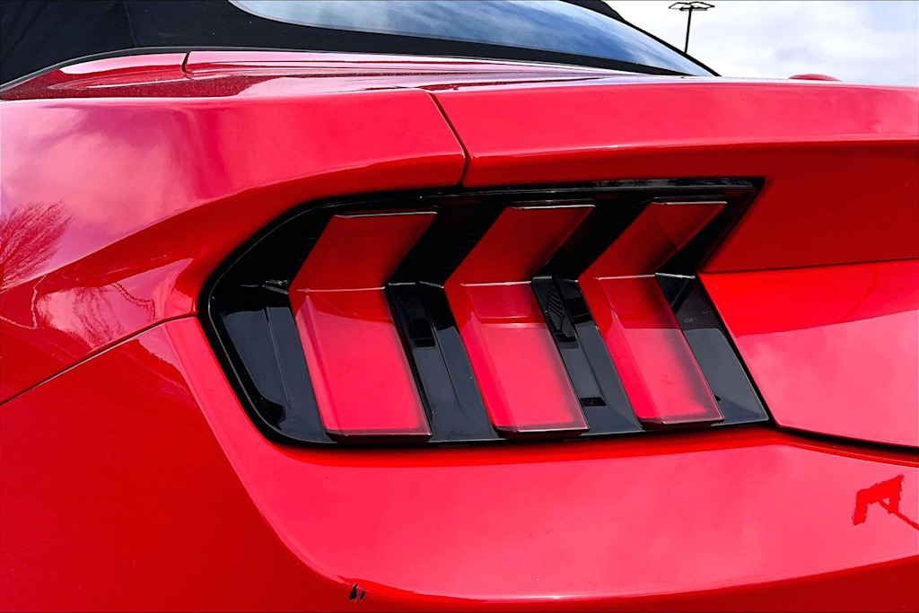 Thumbnail: 2024 Ford Mustang - 32