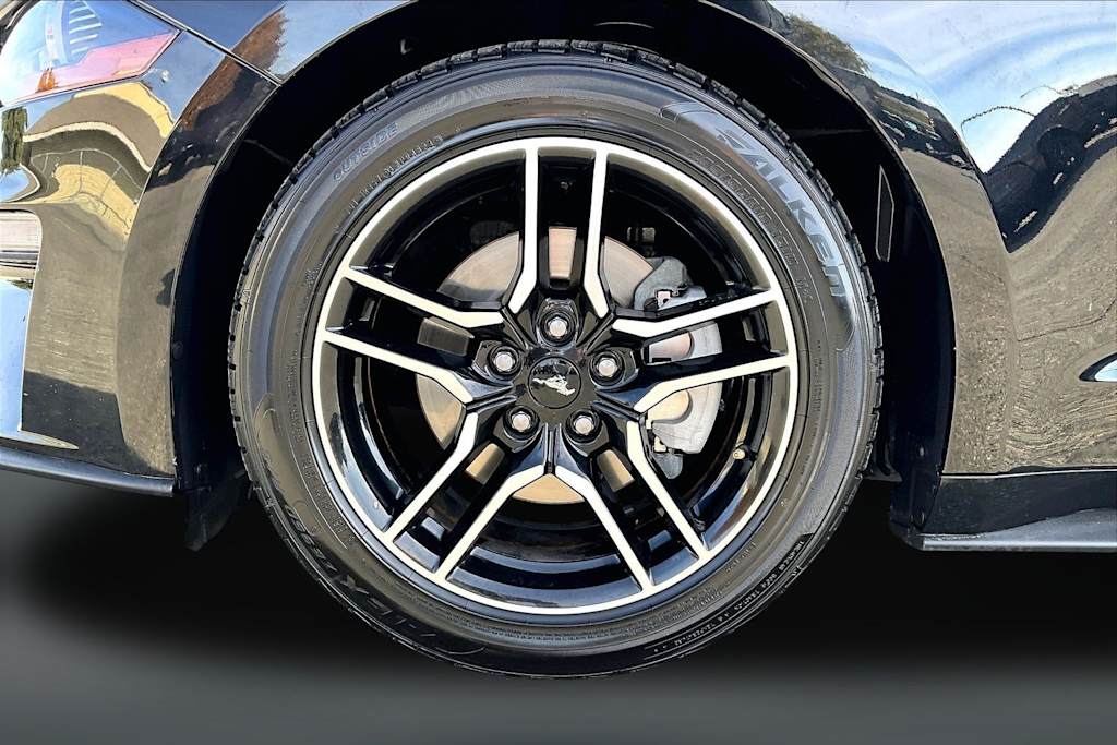Thumbnail: 2018 Ford Mustang - 6