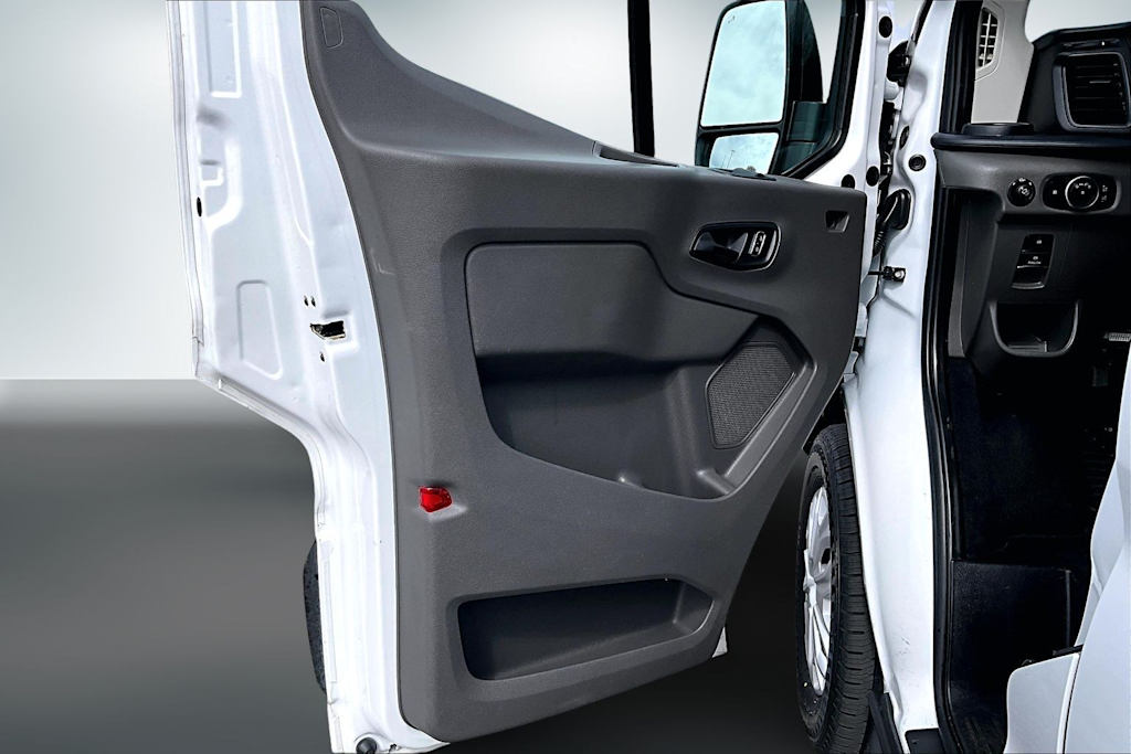 Thumbnail: 2022 Ford Transit Series - 27