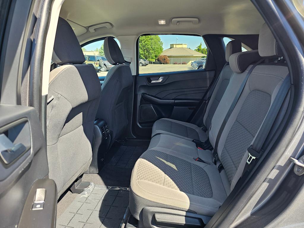 2021 Ford Escape SE Sport Hybrid 23