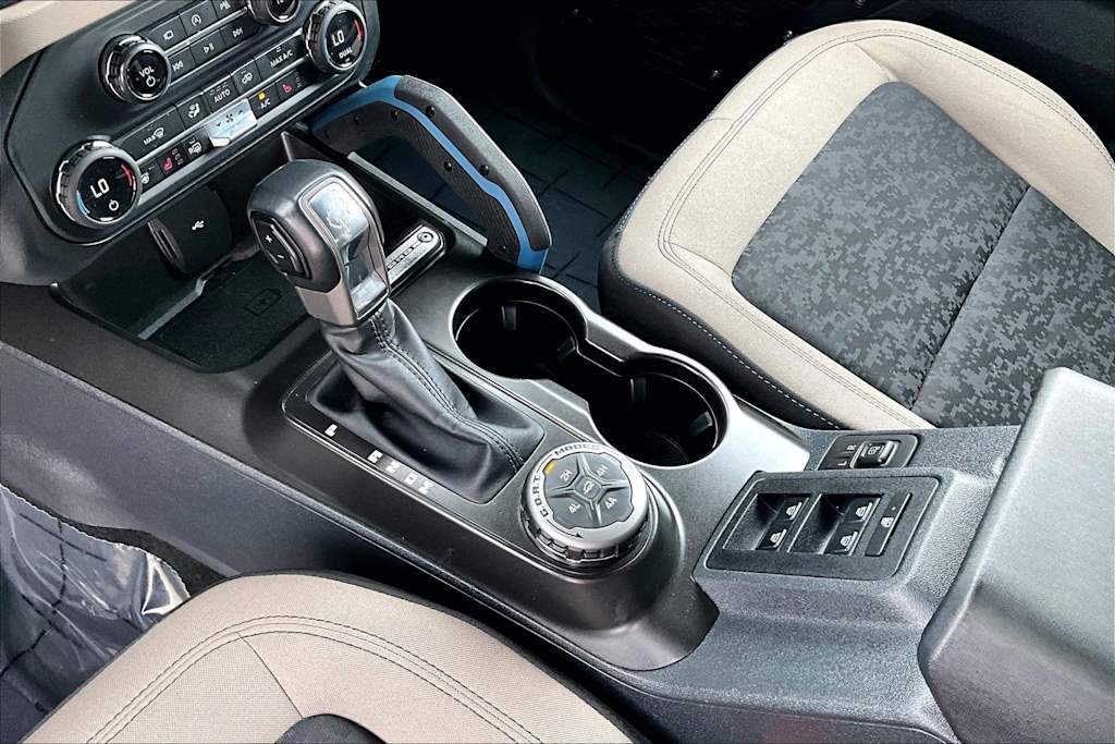 Thumbnail: 2023 Ford Bronco - 16