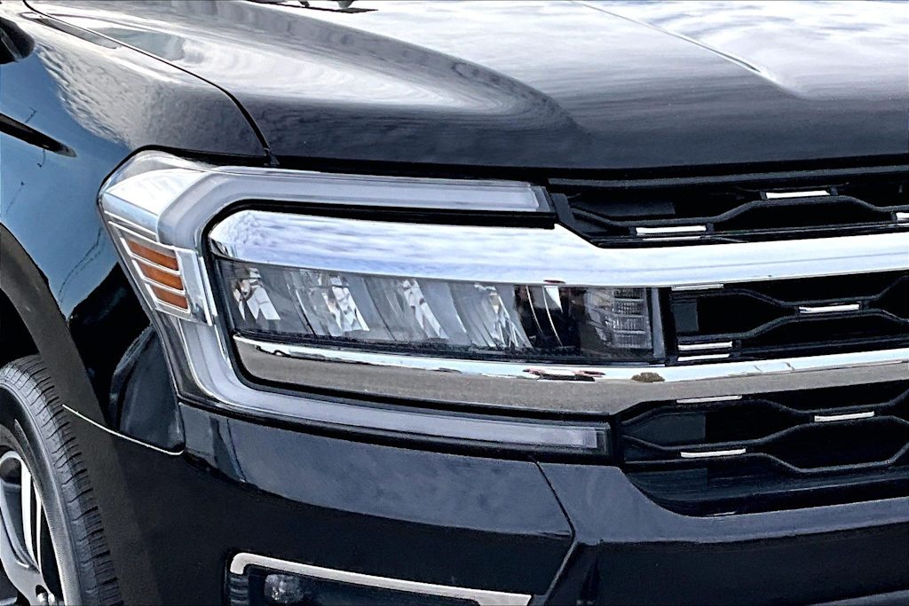 Thumbnail: 2024 Ford Expedition - 32