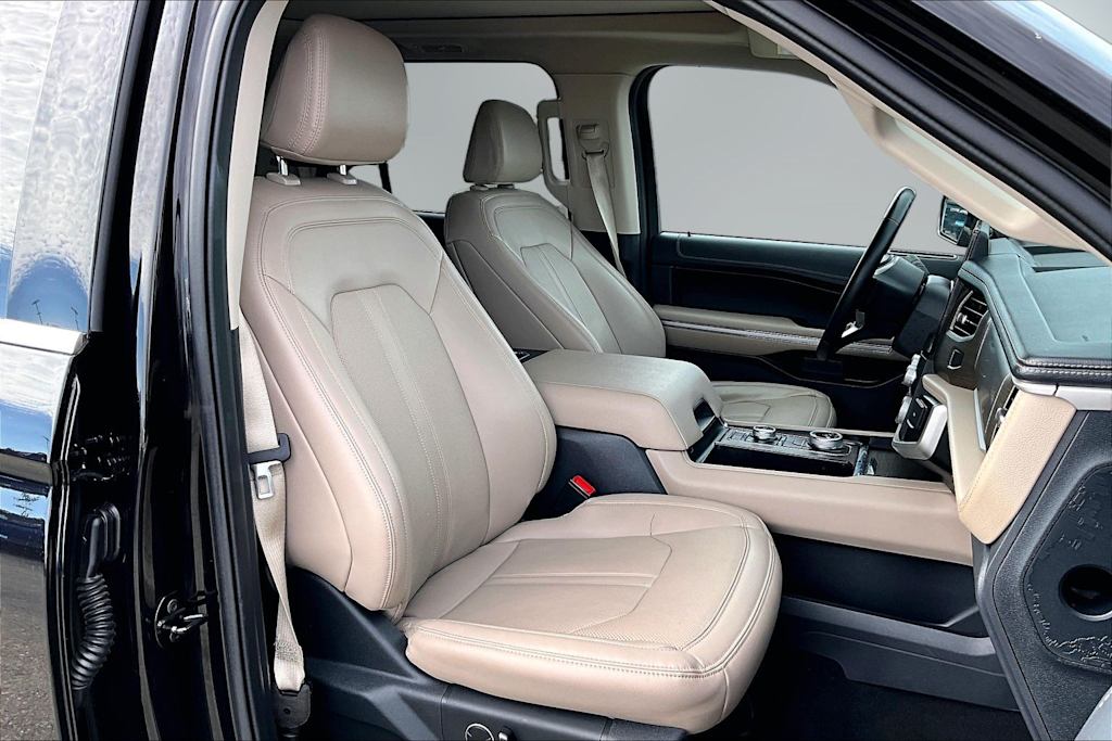Thumbnail: 2024 Ford Expedition - 12