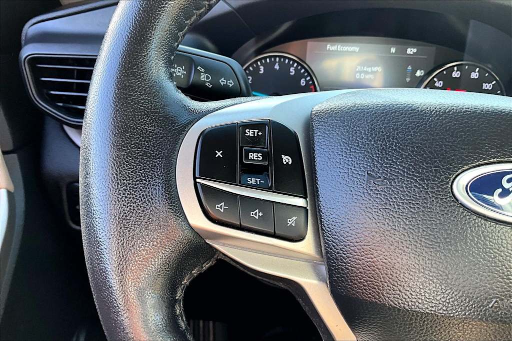 Thumbnail: 2023 Ford Explorer - 25