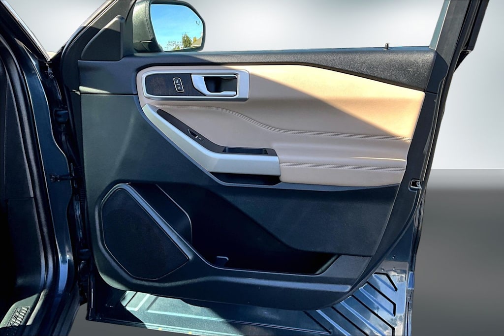 Thumbnail: 2023 Ford Explorer - 29
