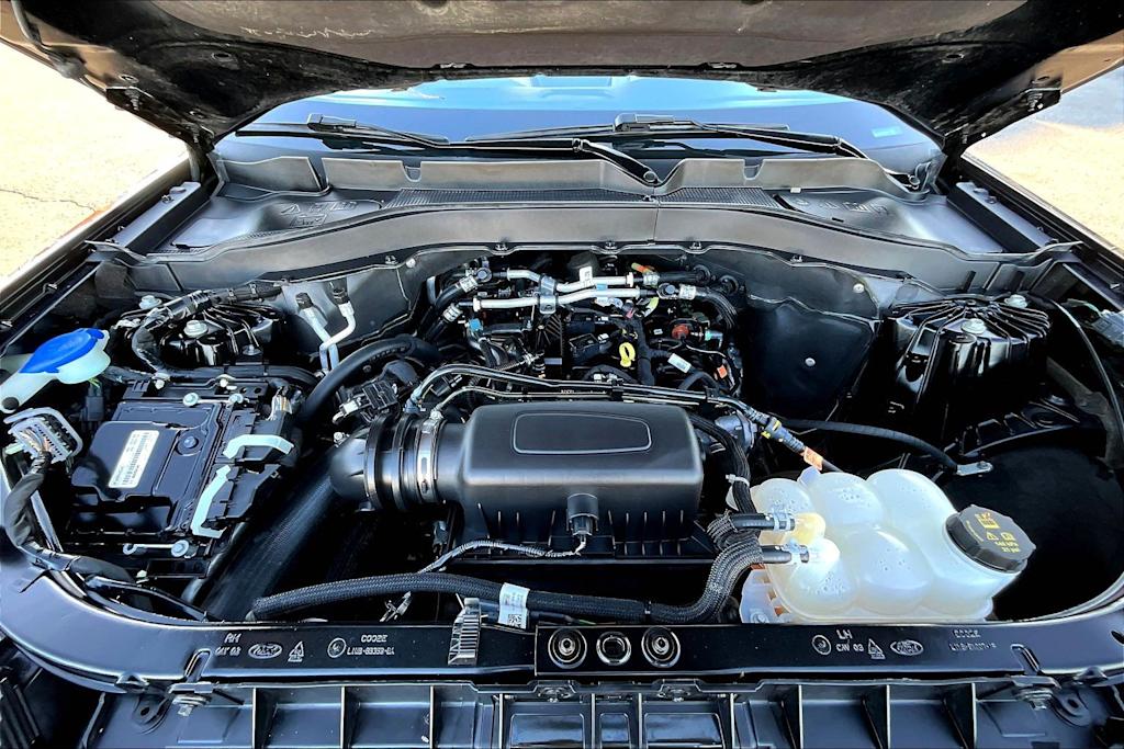 Thumbnail: 2023 Ford Explorer - 9