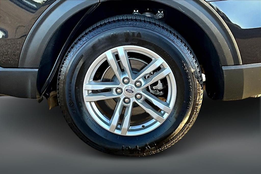 Thumbnail: 2023 Ford Explorer - 38