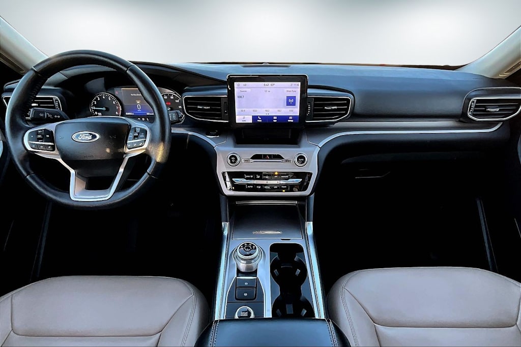 Thumbnail: 2023 Ford Explorer - 10