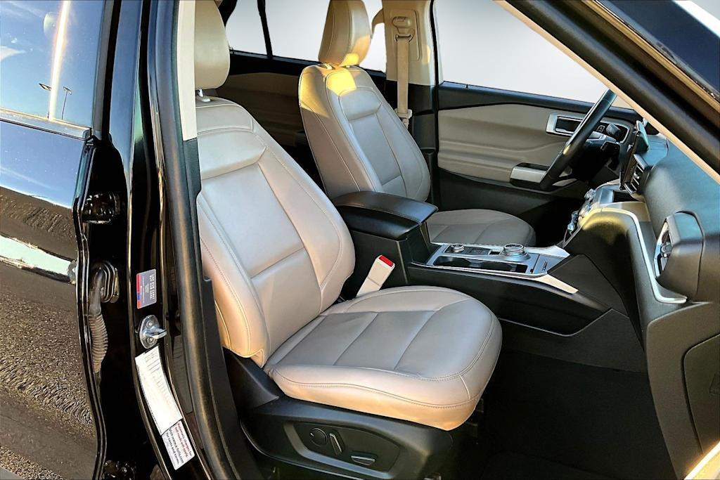 Thumbnail: 2023 Ford Explorer - 12