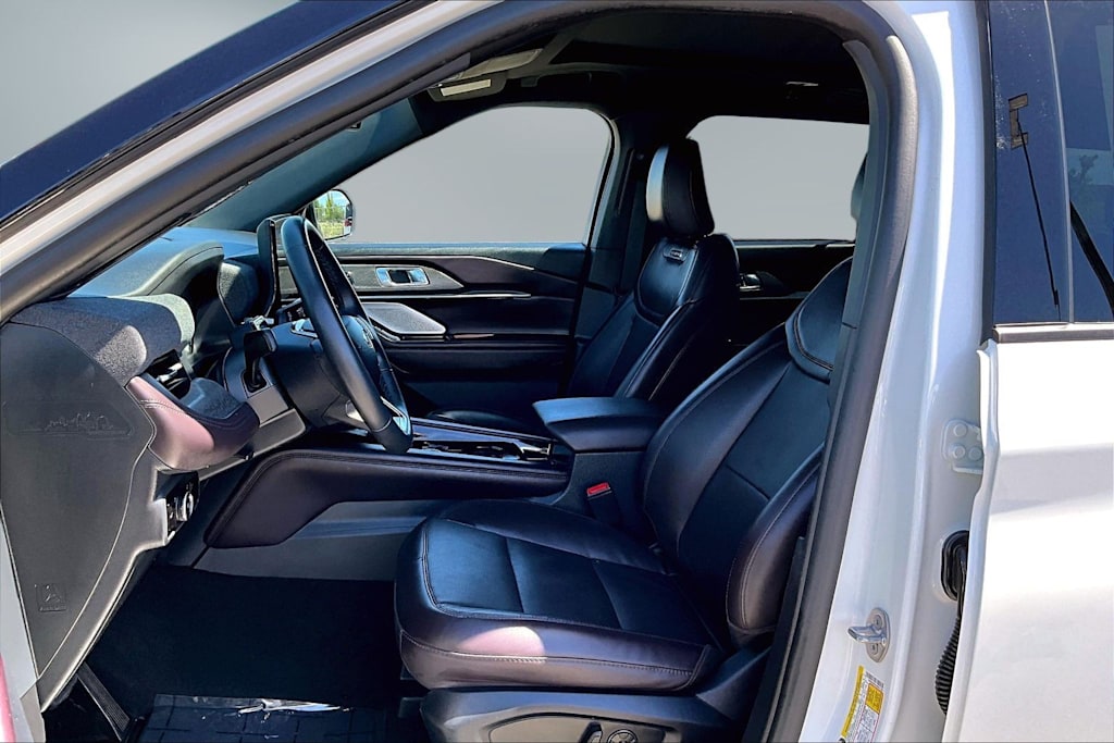 Thumbnail: 2025 Ford Explorer - 11