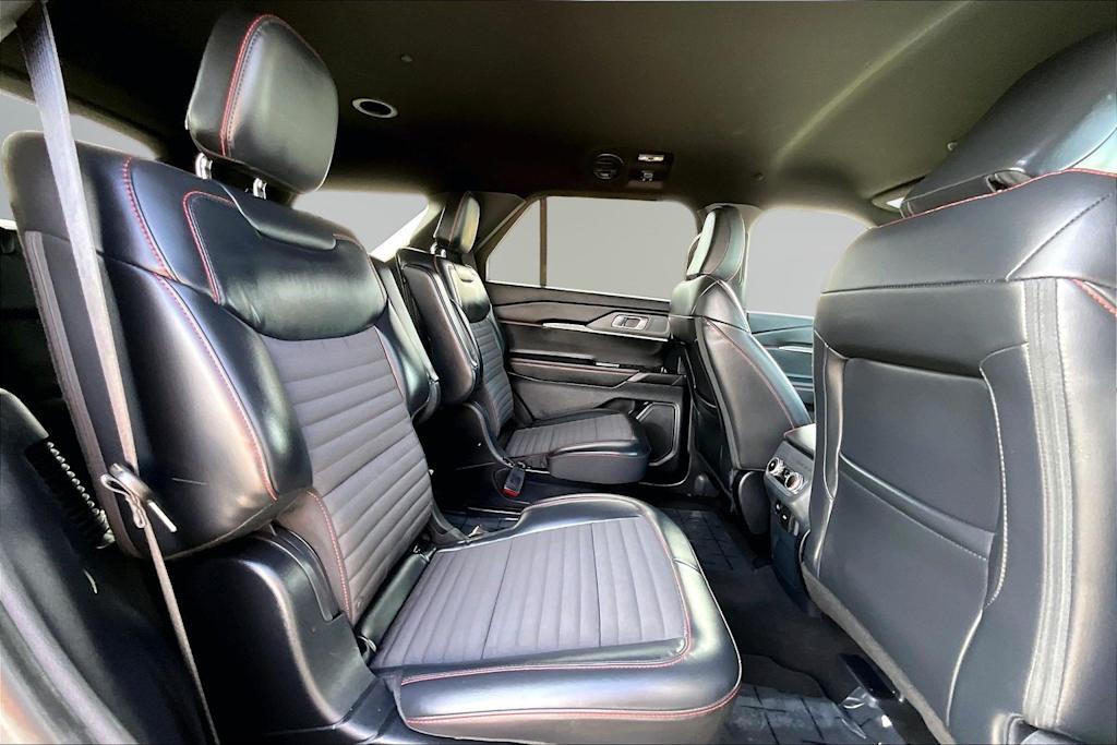 Thumbnail: 2026 Ford Explorer - 30