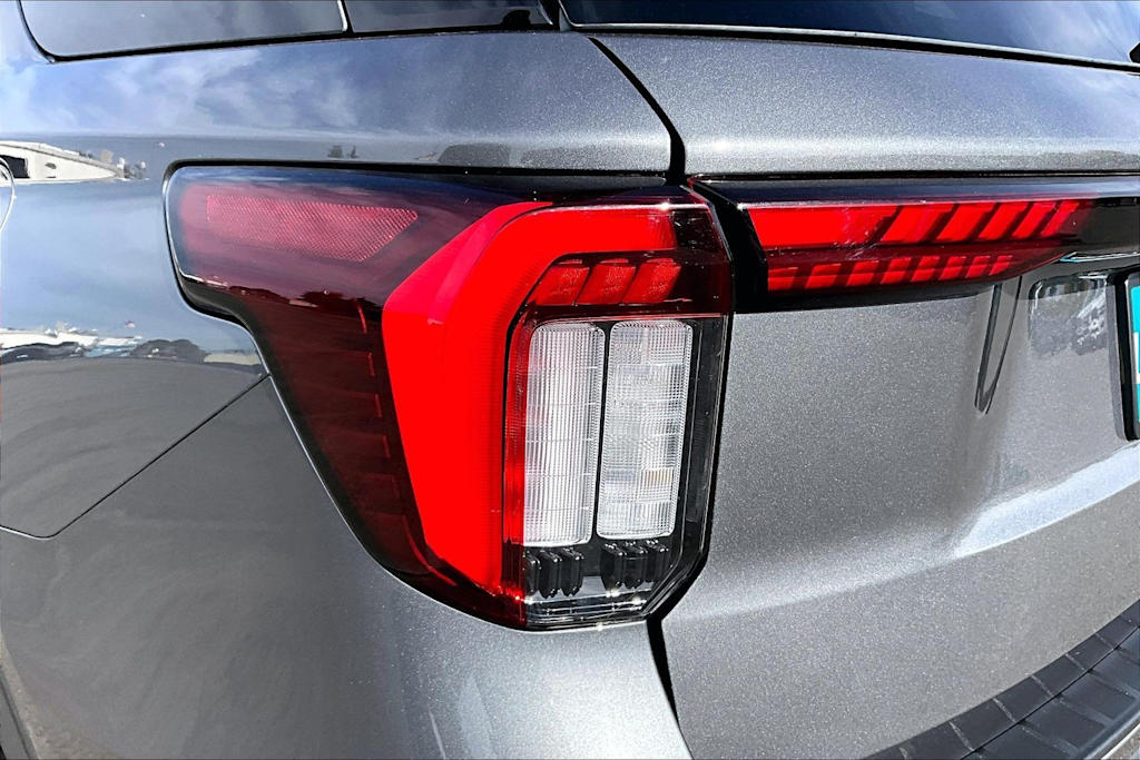 Thumbnail: 2026 Ford Explorer - 32