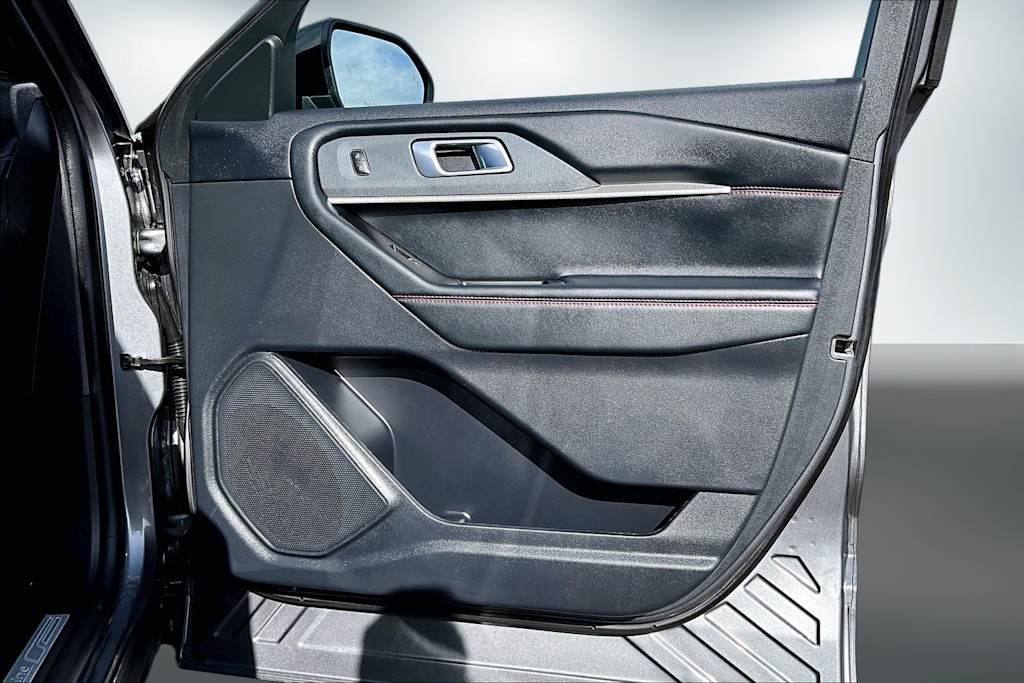 Thumbnail: 2026 Ford Explorer - 28