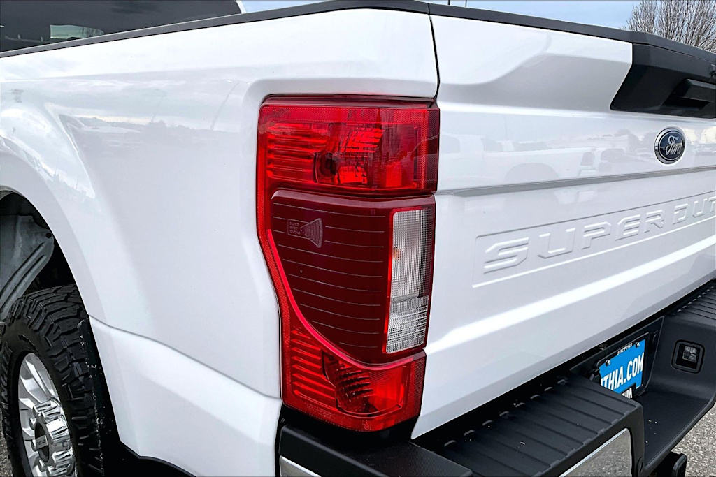Thumbnail: 2021 Ford F-350 - 31