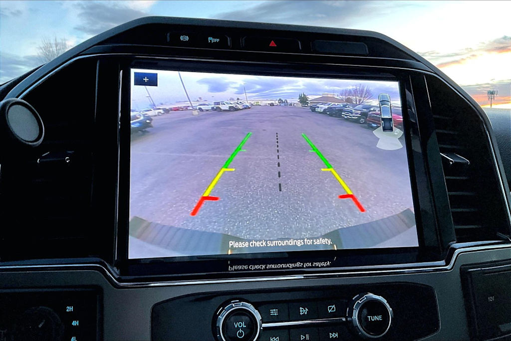 Thumbnail: 2022 Ford F-350 - 26