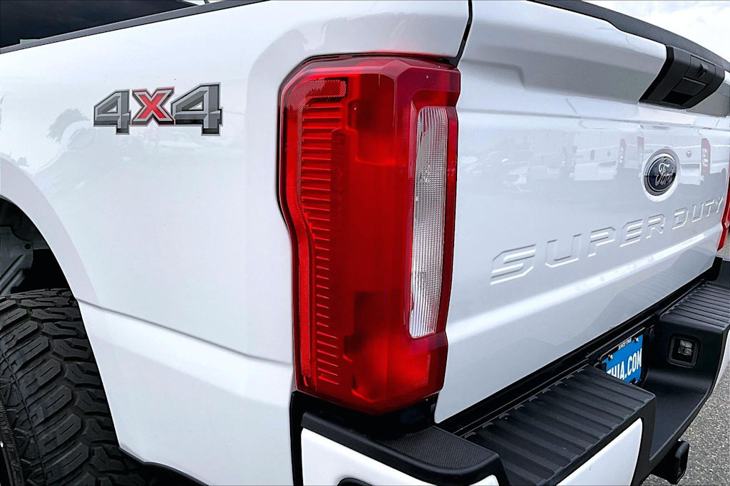Thumbnail: 2024 Ford F-350 - 32