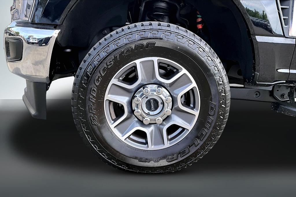 Thumbnail: 2025 Ford F-350 - 6