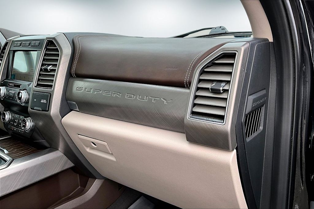 Thumbnail: 2019 Ford F-350 - 21