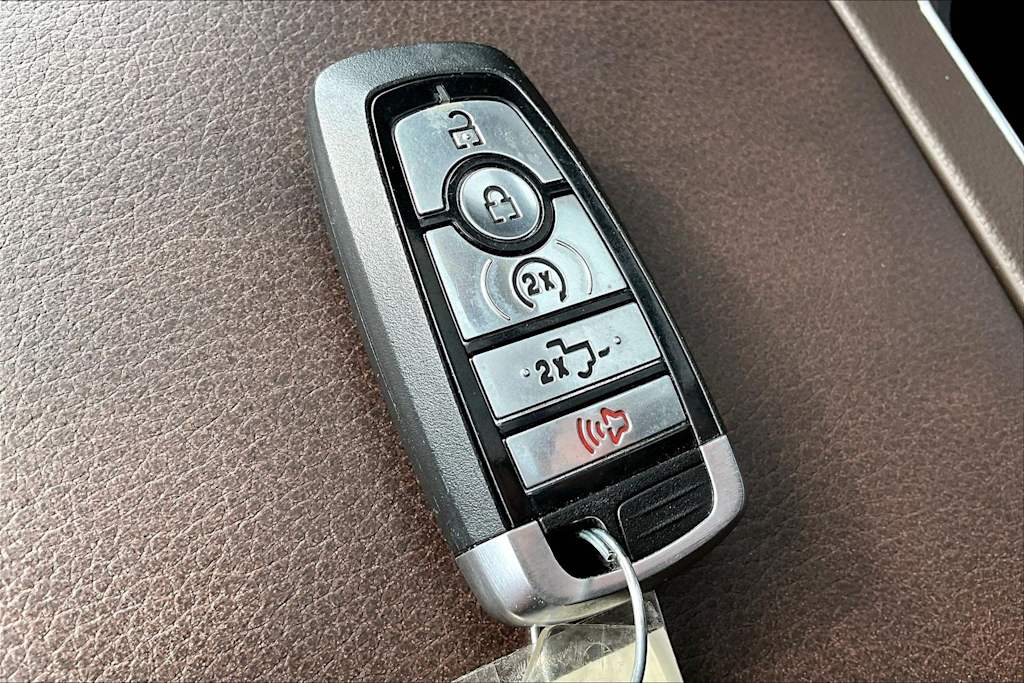 Thumbnail: 2019 Ford F-350 - 17