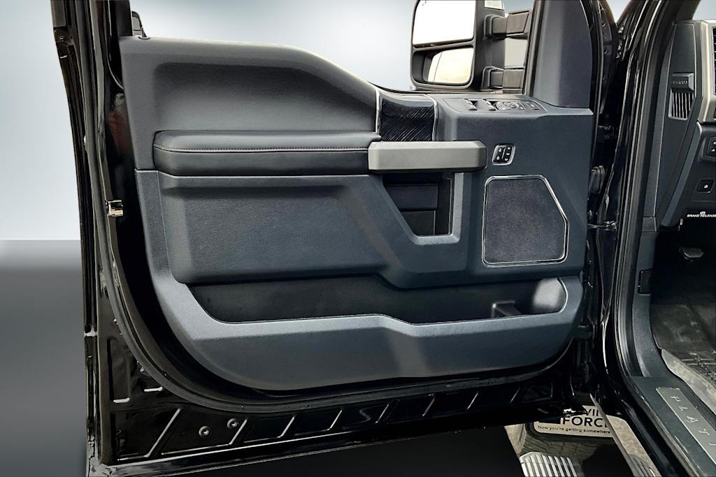 Thumbnail: 2022 Ford F-350 - 27