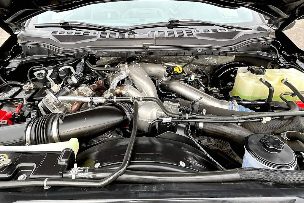 Thumbnail: 2022 Ford F-350 - 9