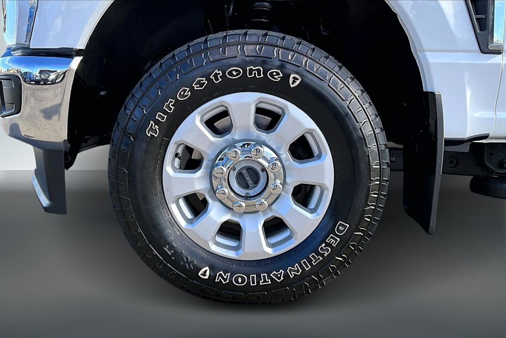 Thumbnail: 2024 Ford F-350 - 8