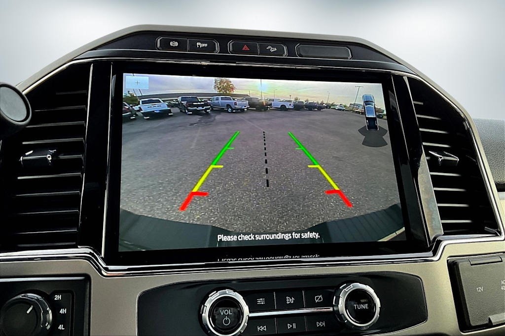 Thumbnail: 2022 Ford F-350 - 26