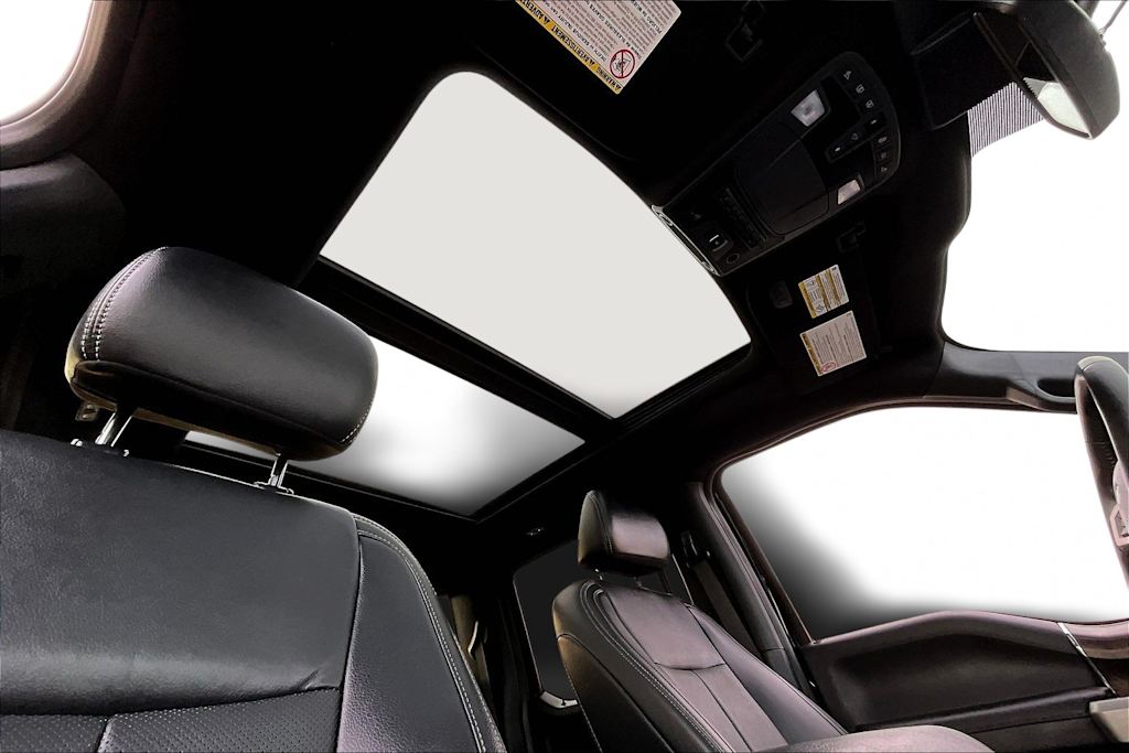 Thumbnail: 2022 Ford F-350 - 31