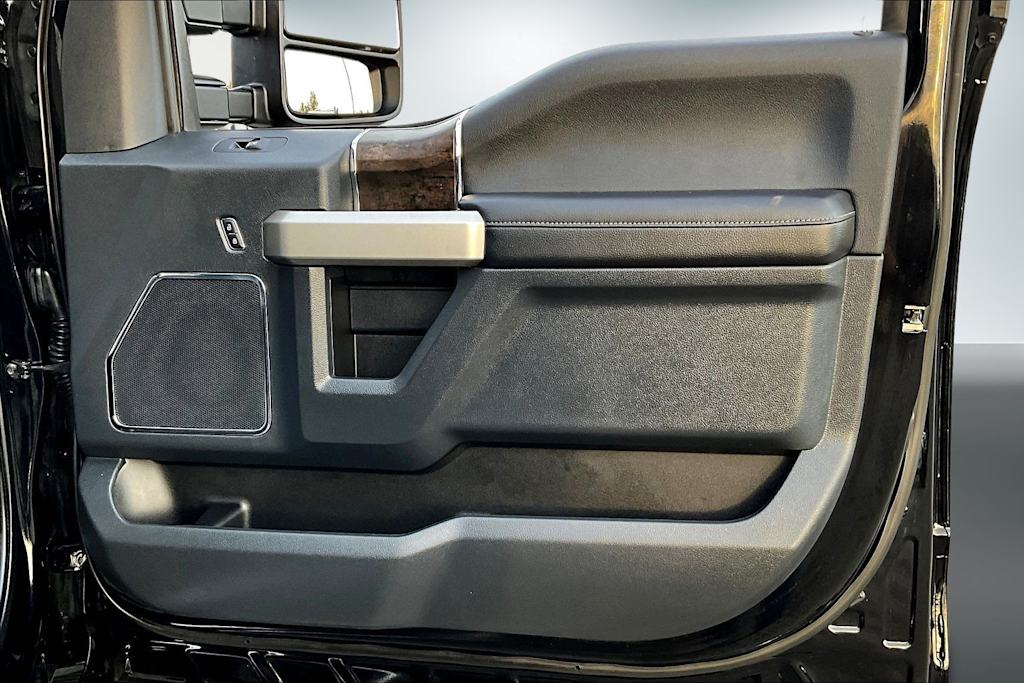 Thumbnail: 2022 Ford F-350 - 28