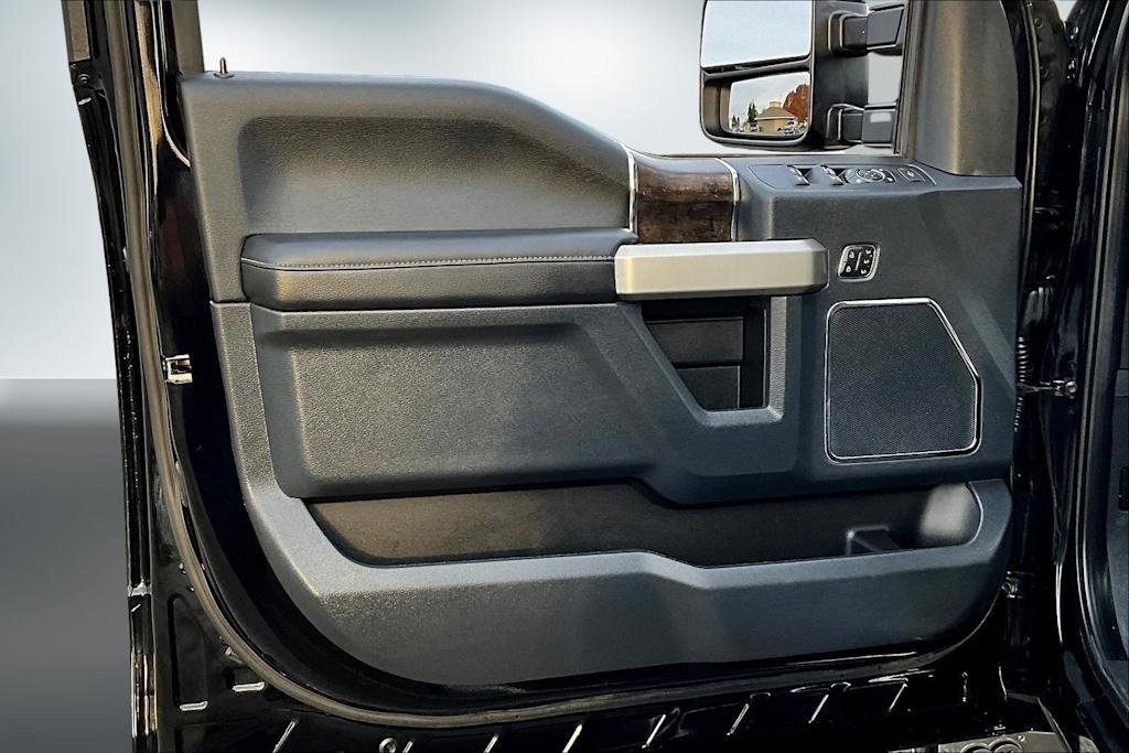 Thumbnail: 2022 Ford F-350 - 27