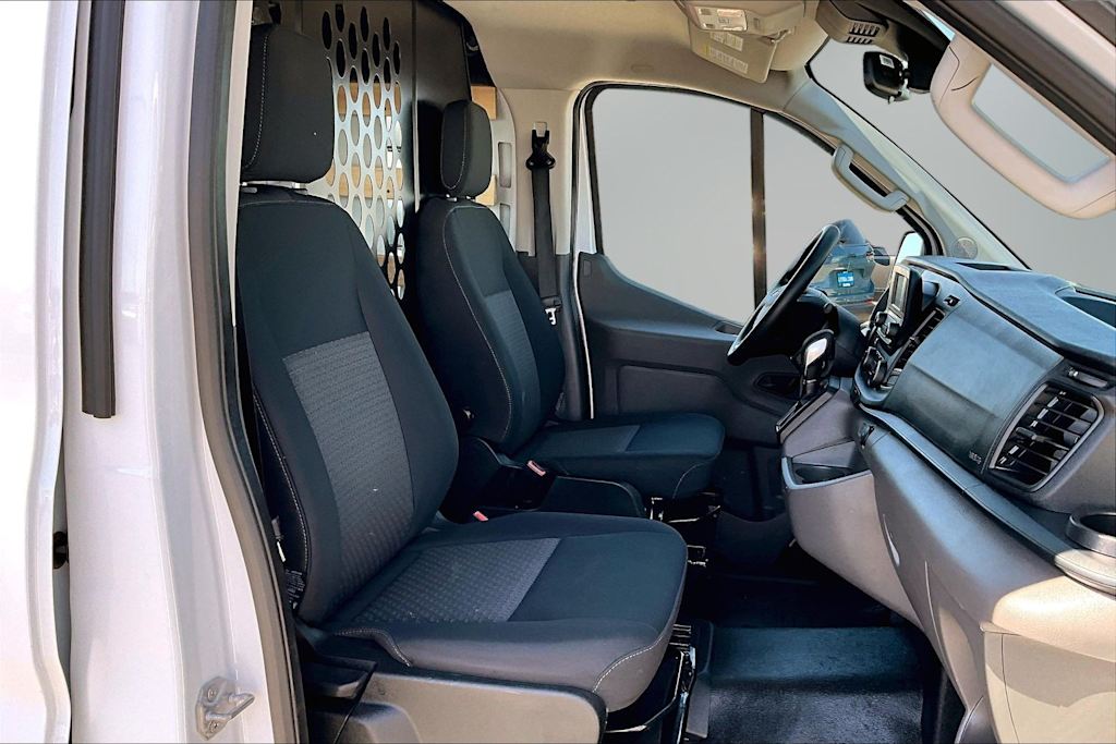 Thumbnail: 2025 Ford Transit Series - 10