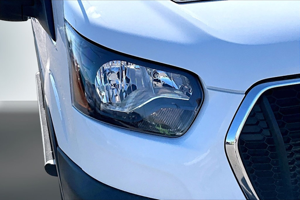 Thumbnail: 2025 Ford Transit Series - 27