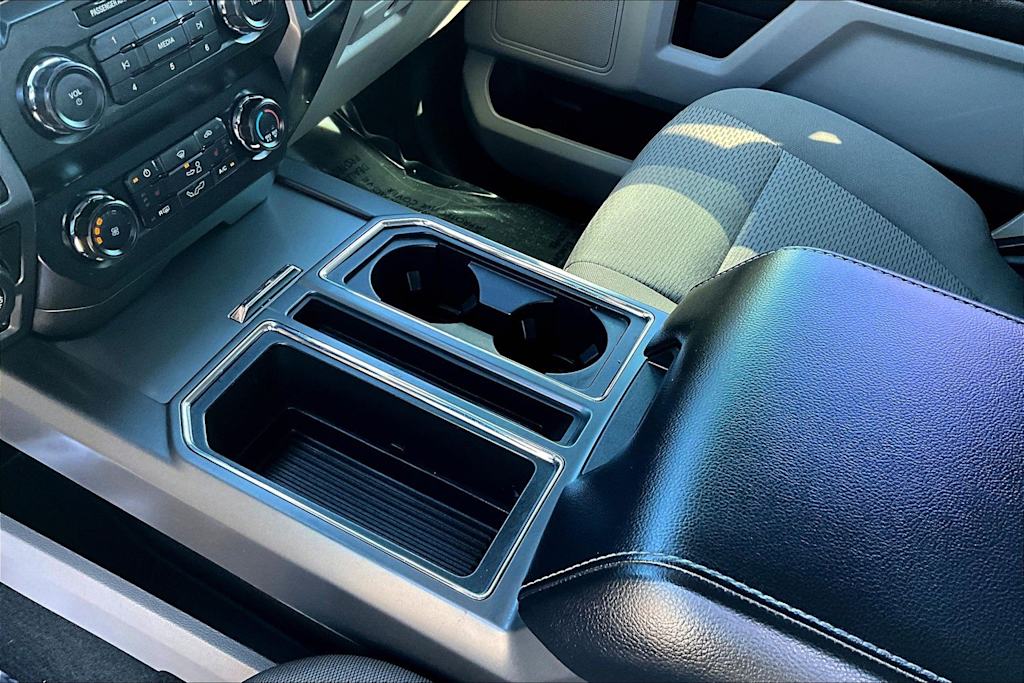 Thumbnail: 2019 Ford F-150 - 16