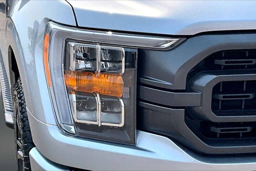 Thumbnail: 2021 Ford F-150 - 31