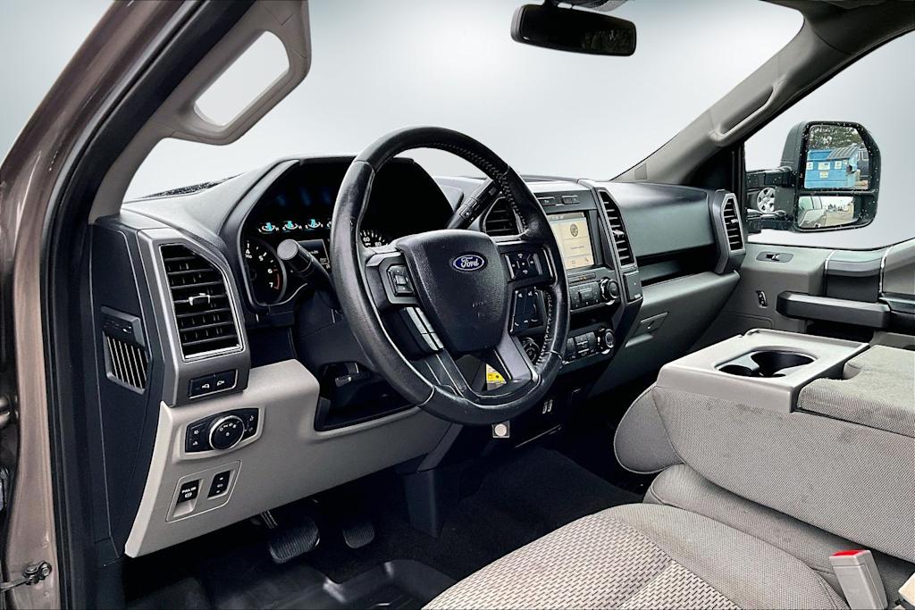 Thumbnail: 2019 Ford F-150 - 2