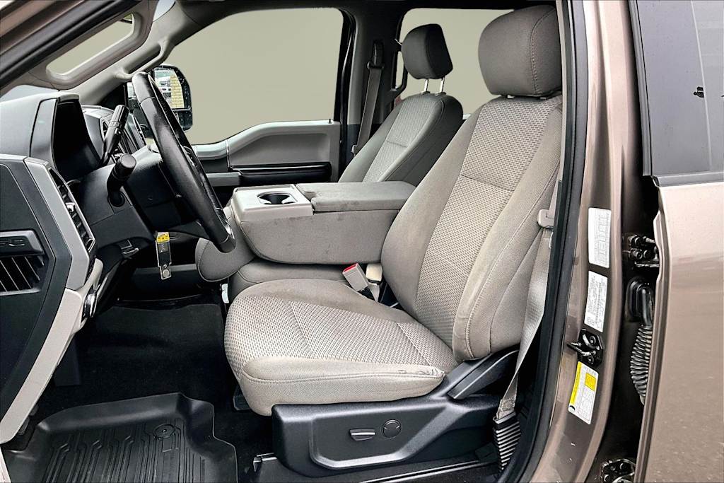 Thumbnail: 2019 Ford F-150 - 11