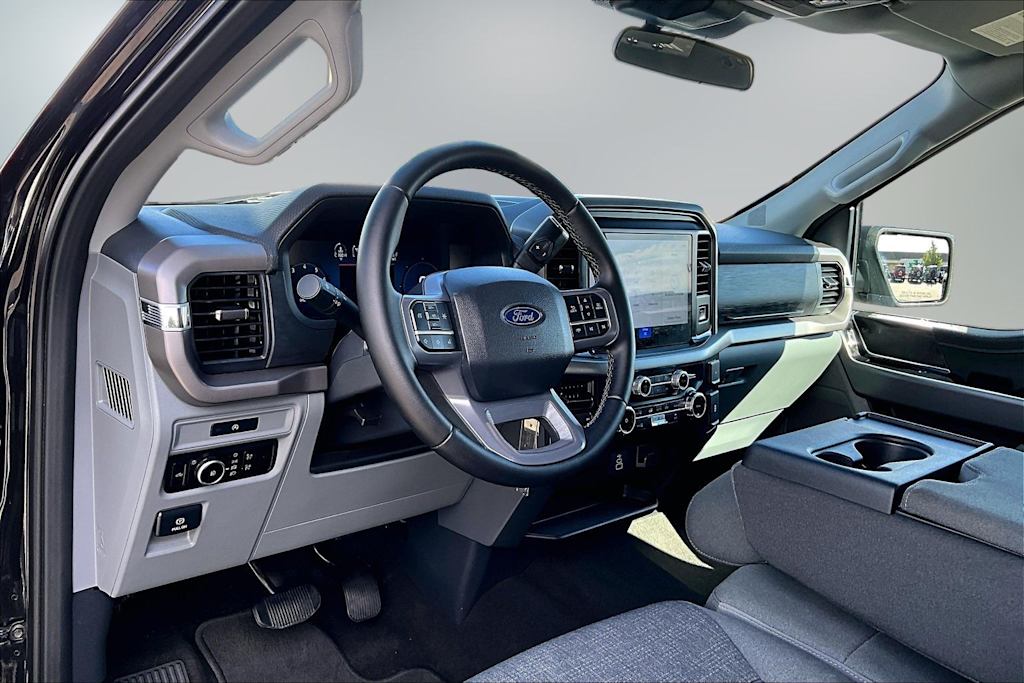 Thumbnail: 2025 Ford F-150 - 2