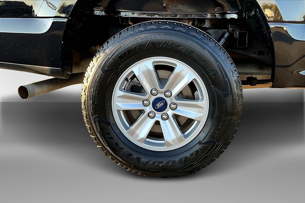 Thumbnail: 2020 Ford F-150 - 32