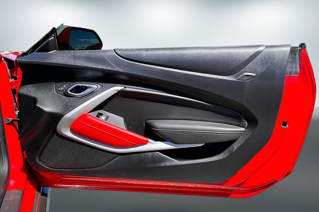 Thumbnail: 2021 Chevrolet Camaro - 25
