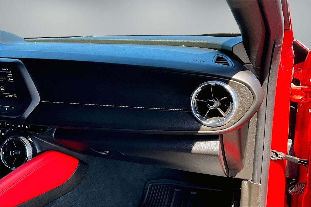 Thumbnail: 2021 Chevrolet Camaro - 20