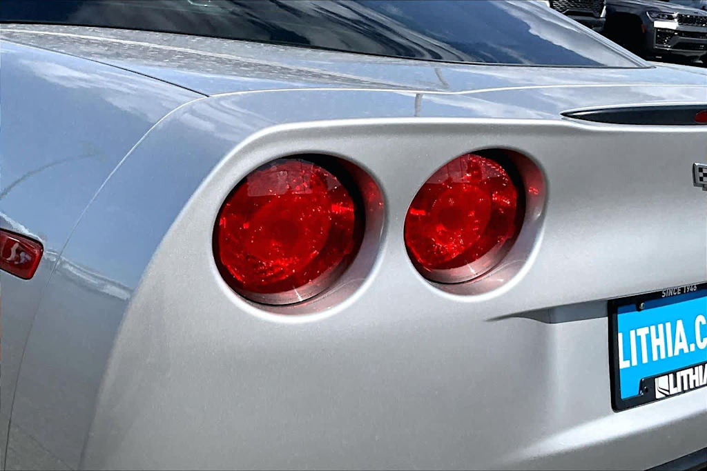 Thumbnail: 2008 Chevrolet Corvette - 25
