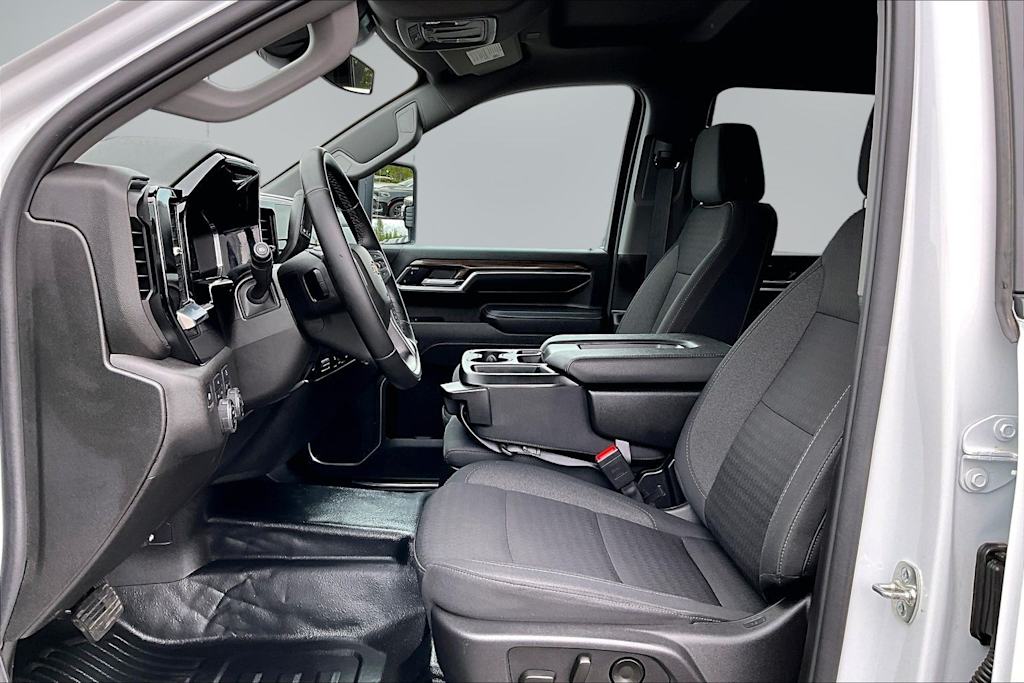 Thumbnail: 2025 Chevrolet Silverado 2500 - 10