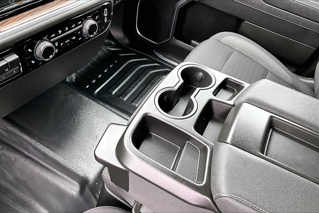 Thumbnail: 2025 Chevrolet Silverado 2500 - 15