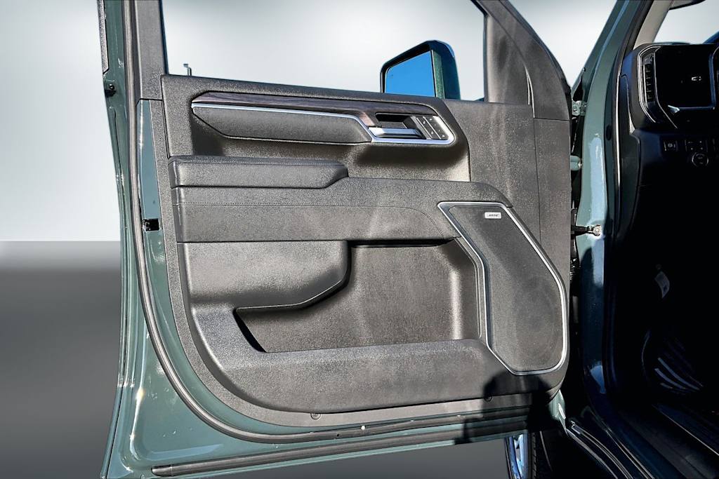 Thumbnail: 2026 Chevrolet Silverado 2500 - 27