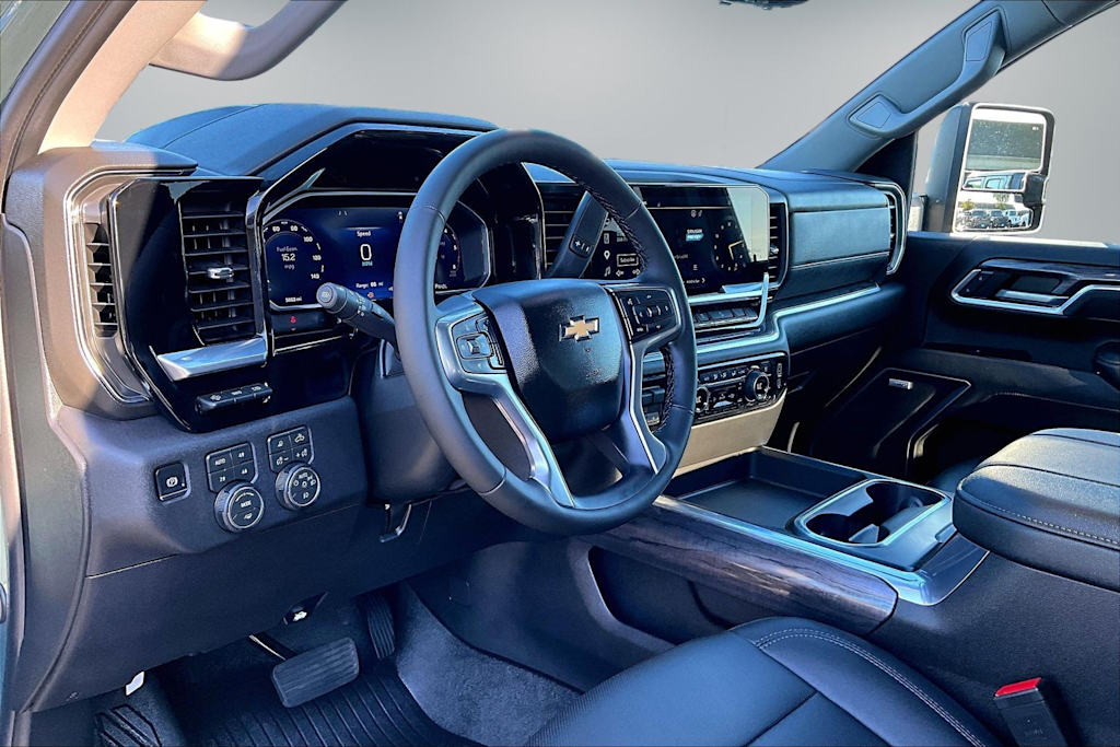 Thumbnail: 2026 Chevrolet Silverado 2500 - 2