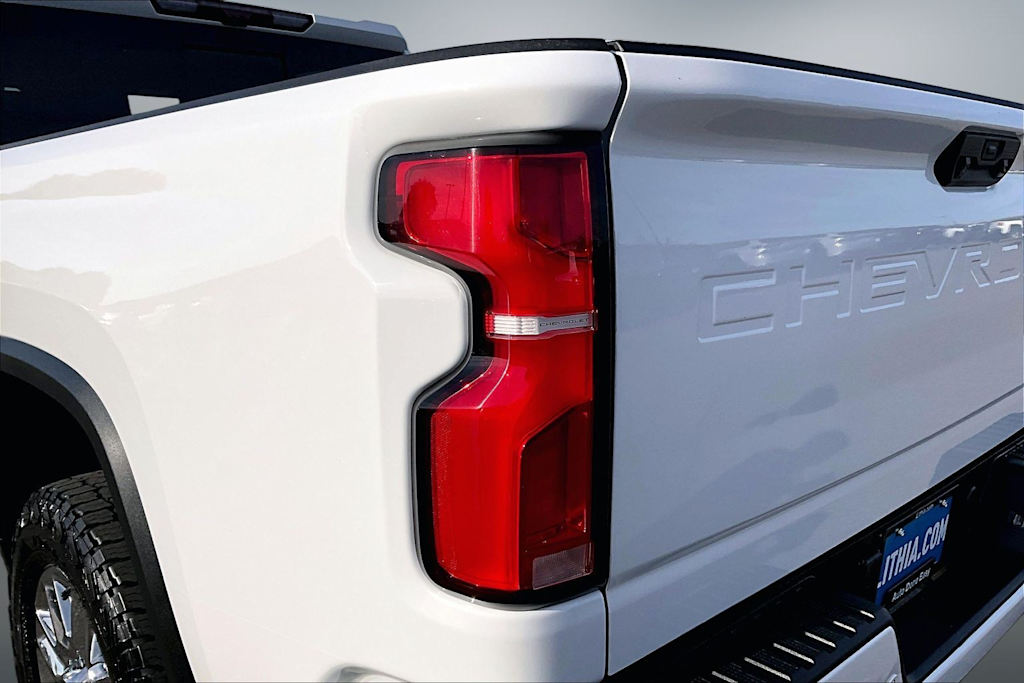Thumbnail: 2024 Chevrolet Silverado 3500 - 31