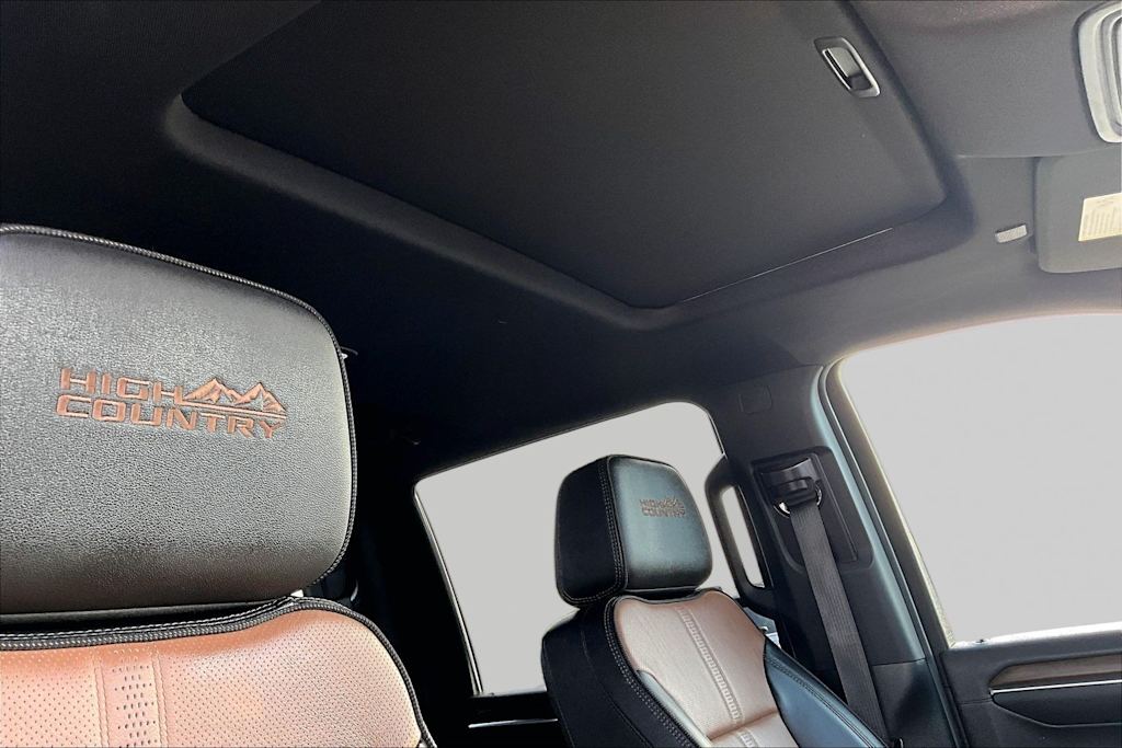Thumbnail: 2024 Chevrolet Silverado 3500 - 29