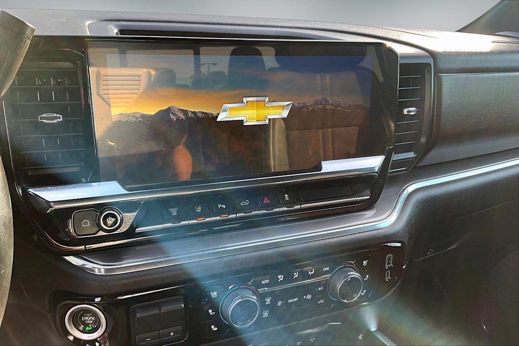 Thumbnail: 2024 Chevrolet Silverado 3500 - 14