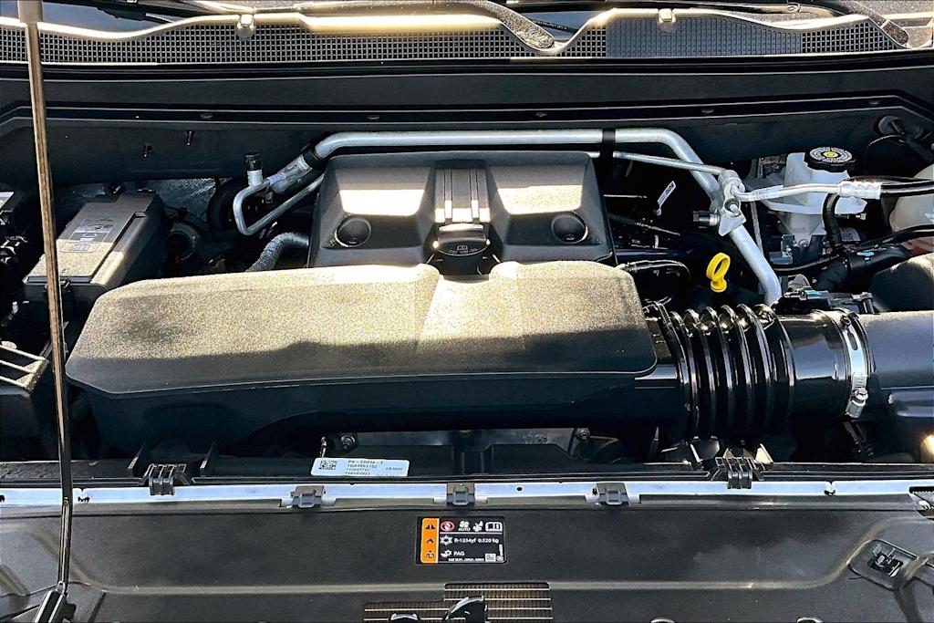 Thumbnail: 2023 Chevrolet Colorado - 9